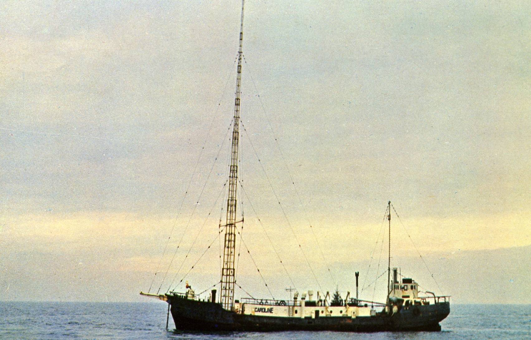 radio-caroline-1970s-postcard