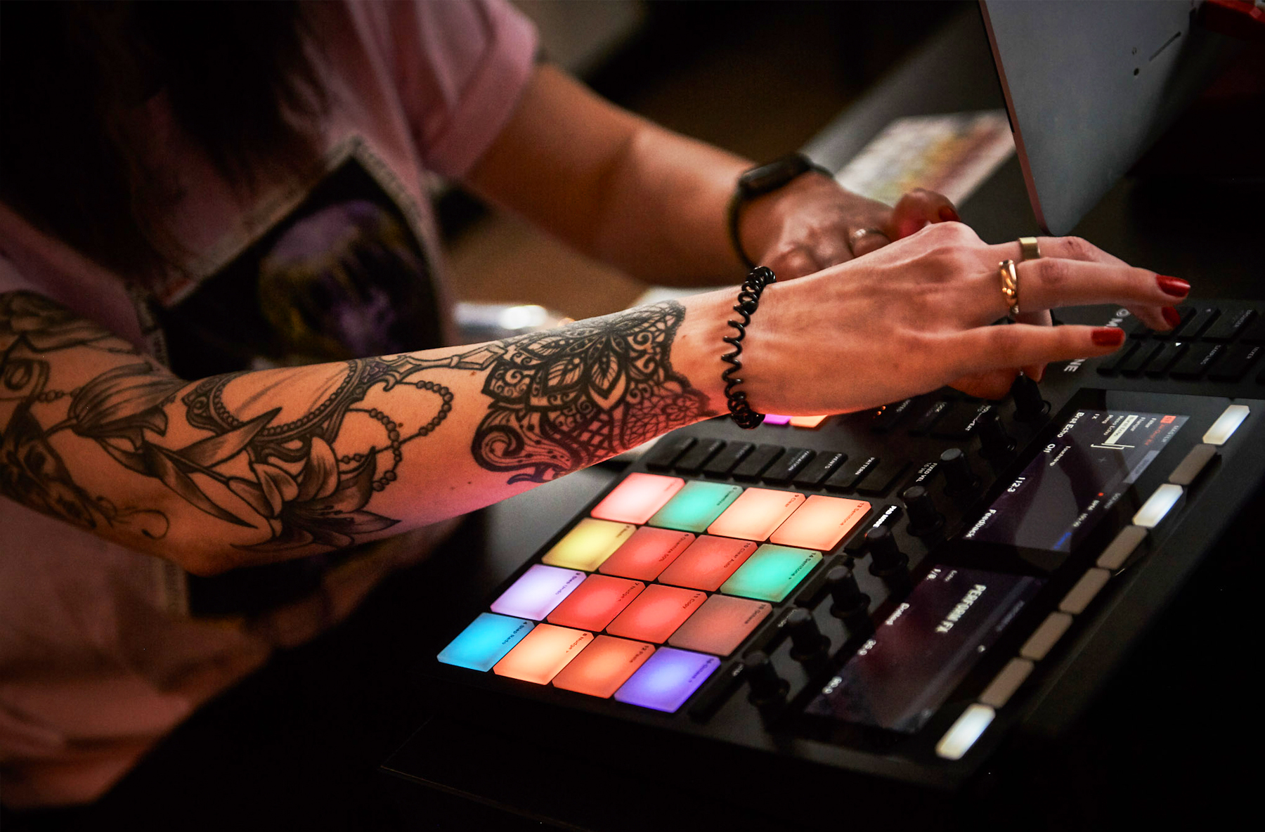 PB Christmas Maschine and Electronic Live Performance Showcase – Sign Up Now