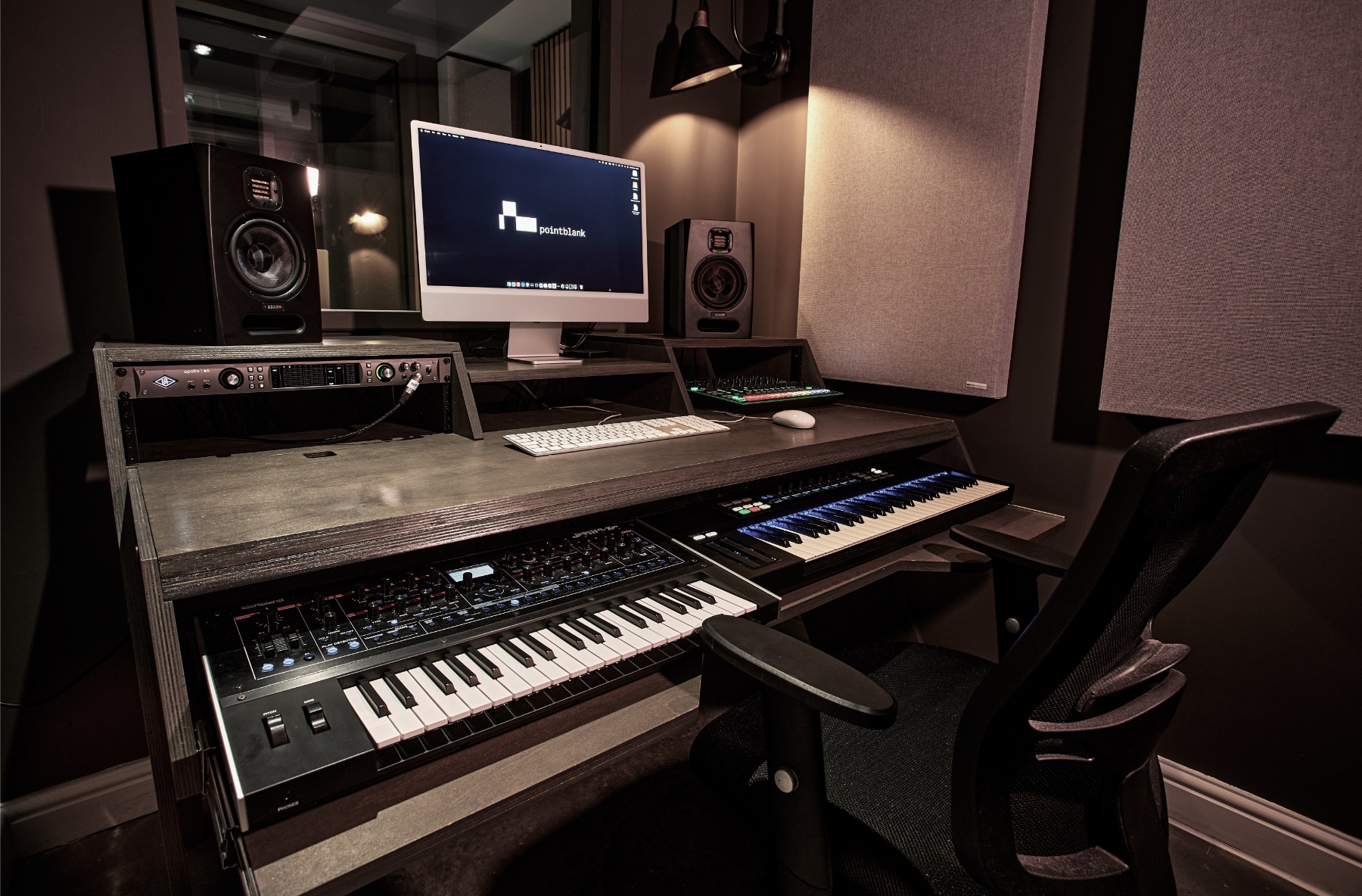 4 Benefits of Studying Music Production in London